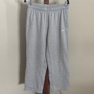 Nike Women's Heather Gray ThermaFit Joggers
